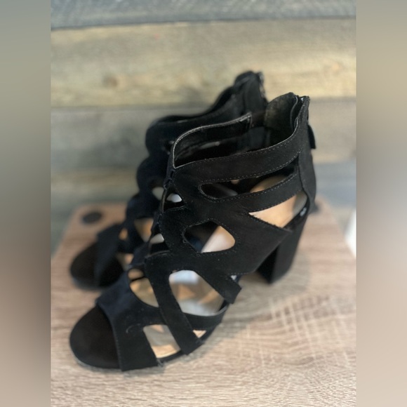 Limelight Black Strappy Heels - Picture 9 of 13